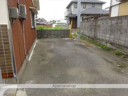 津田住宅[3K/34.65m2]の駐車場3