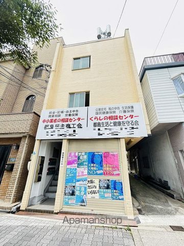西岡第二ビルの外観写真