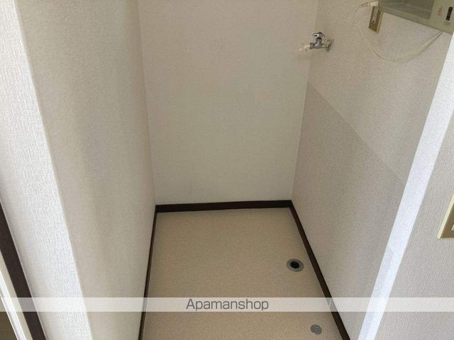 リバーサイド鎌田の内装写真