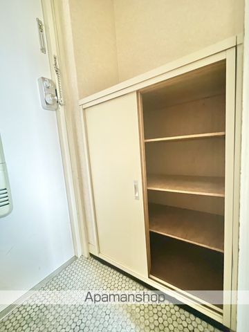 プレアール庚午中の内装写真