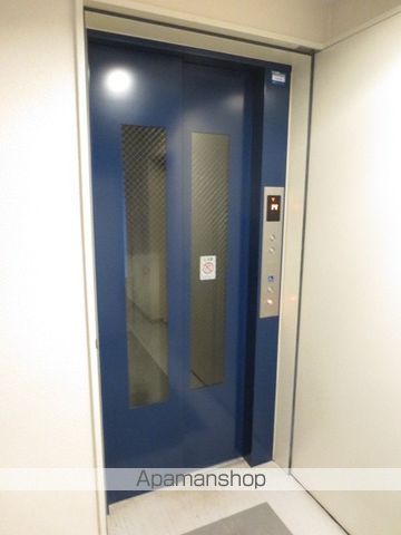 ティアラ資生館の玄関写真