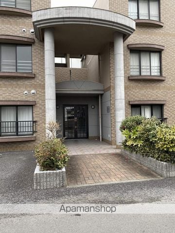 パステル大井手の玄関写真