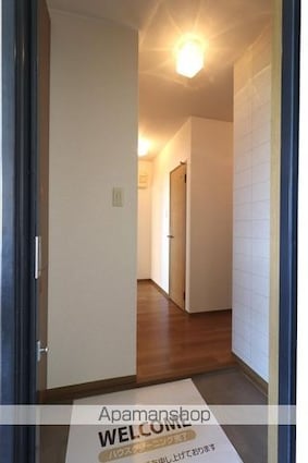 ハイカムールウエストリバー　Ａ棟[3LDK/65.46m2]の玄関