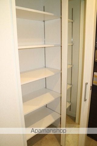 神戸Harborside 萬利Residenceの内装写真