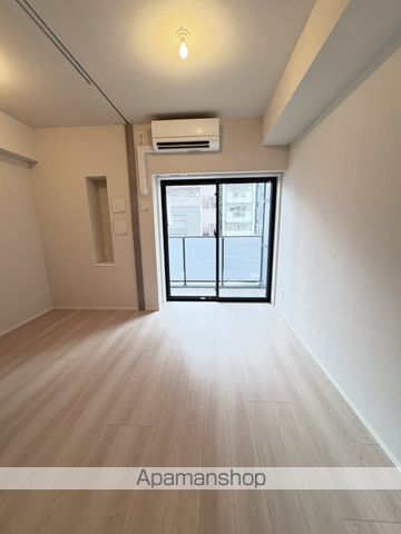 シーズンフラッツ浅草六丁目の内装写真