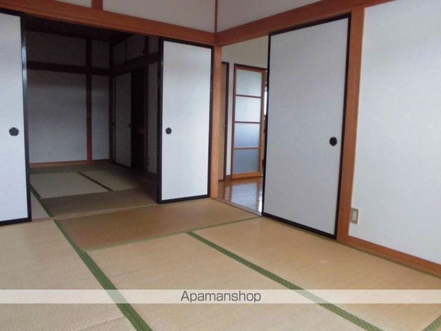 レジデンスフローラの内装写真