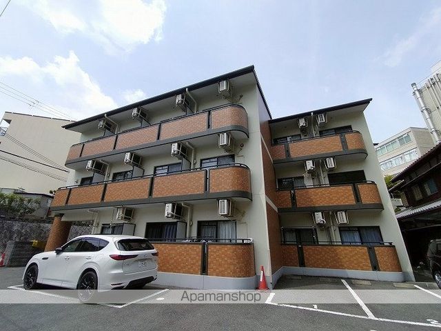 モンプランドール千里の外観写真