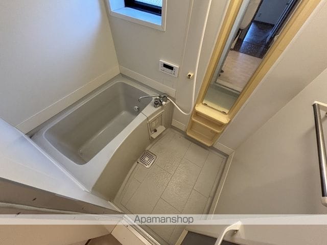 ハイカムール西禁野IIの内装写真
