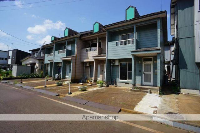タウンハウス中沢の外観写真