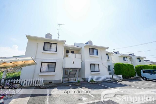ハーモニック フィール B棟の外観写真