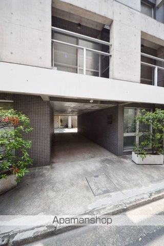 駒鳥アパートメントの外観写真