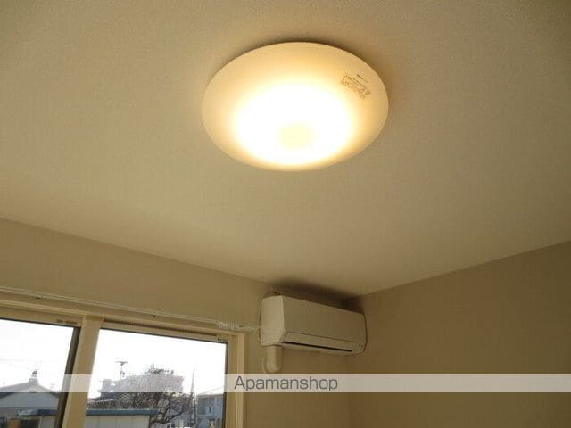 ル ココン 西高松の内装写真