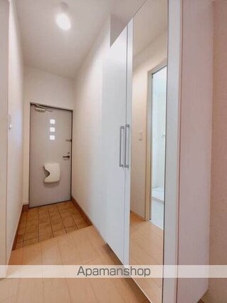 ハイツ・コルバン　Ⅱ[1R/32.94m2]の玄関