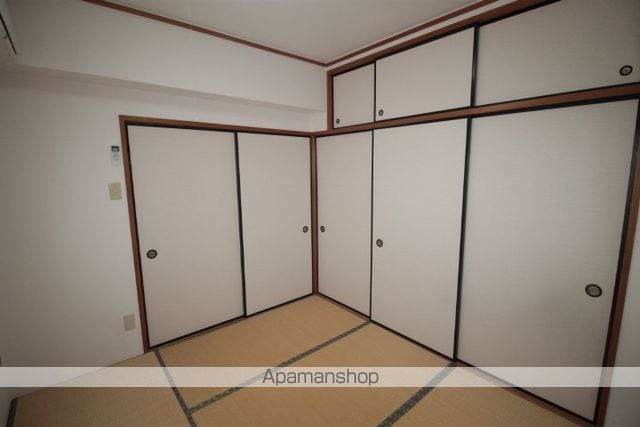 シャンポール並木の内装写真