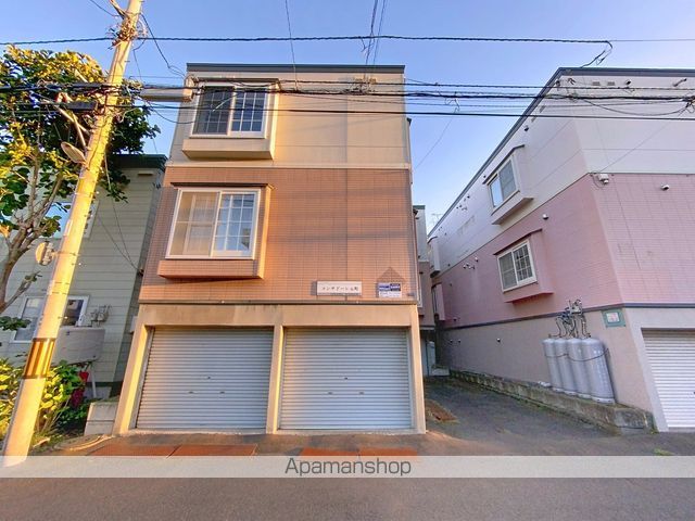 コンサドーレ元町の外観写真