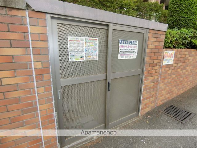 シャルマンフラットリヴァーIIIの外観写真
