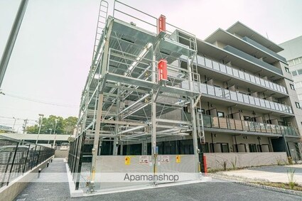 ロイヤルカーサ千種[1K/35.52m2]の駐車場