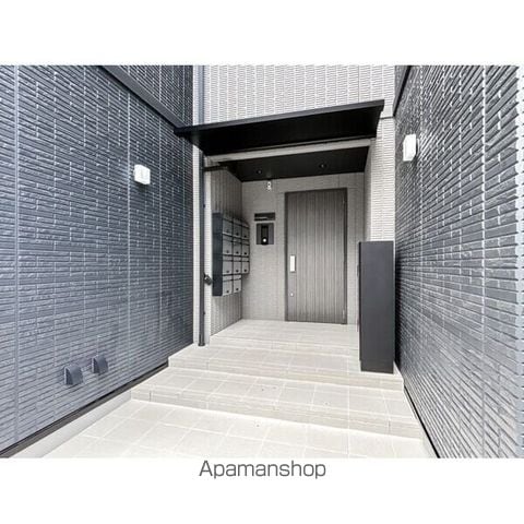 エムズ ヴィラ さいたま新都心の玄関写真