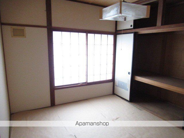 すみれ荘の内装写真