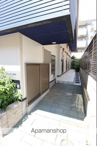 SCARLET箱崎の玄関写真
