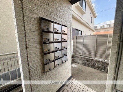 レオパレスＭ　Ｏ[1K/19.14m2]のエントランス