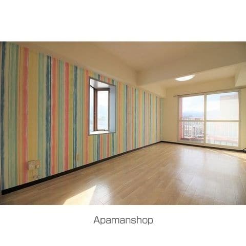 ローヤルハイツ8.8の内装写真