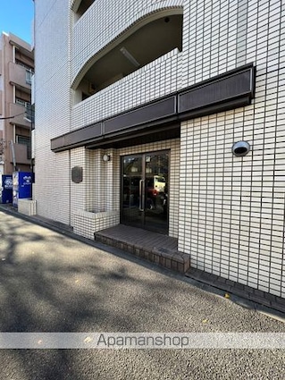 東京都中野区新井５丁目[1R/13.51m2]のエントランス2