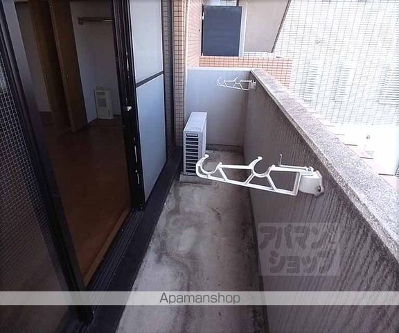 ドマーレ府庁前の内装写真