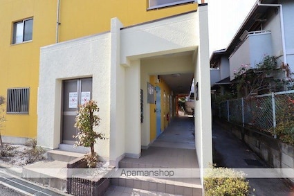 サンパレス　東青梅[1K/26.16m2]のエントランス