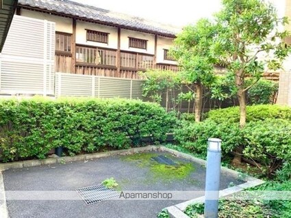 ティアラ三軒茶屋[1K/26.77m2]の外観6