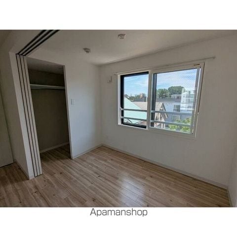 moderno HASSAMUの内装写真