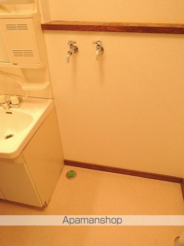 インテルノ西町A棟の内装写真