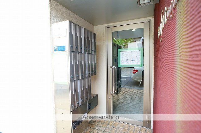 コンフォート由比ヶ浜の玄関写真