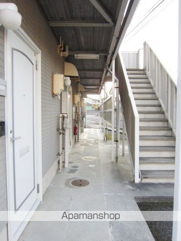 ベルメゾン安茂里の玄関写真