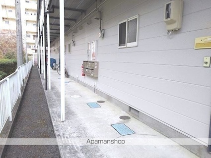 アクティブＺＥＮ[2DK/40.57m2]のエントランス