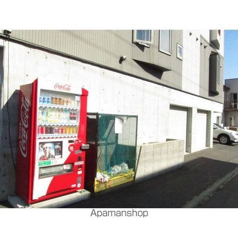 LEE SPACE栄町の内装写真