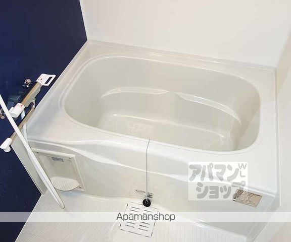 RAN-NIJOの内装写真