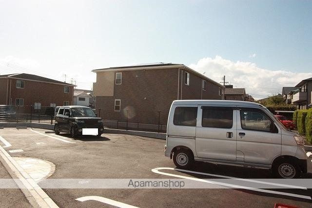 カーサヴィオレの外観写真