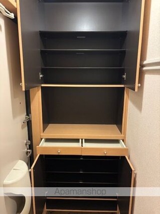 サンテラス　ＡＢ[1LDK/37.09m2]の玄関1