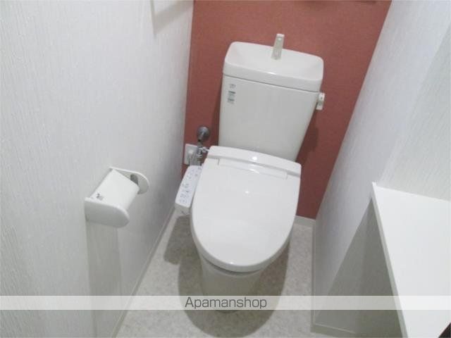 ぱ くたうんルナ名古屋の玄関写真