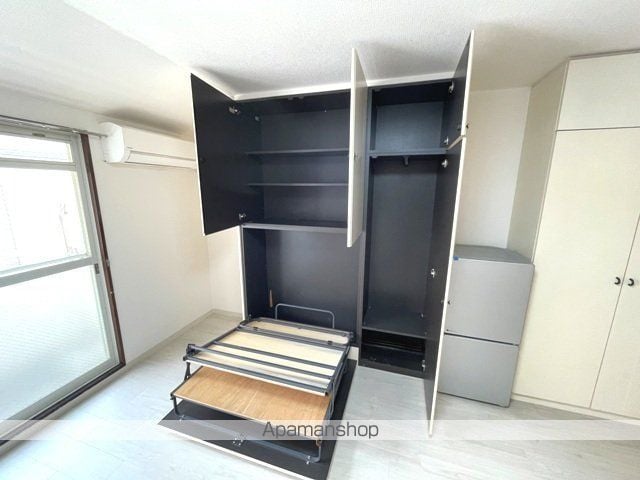 長瀬駅前マンションの内装写真