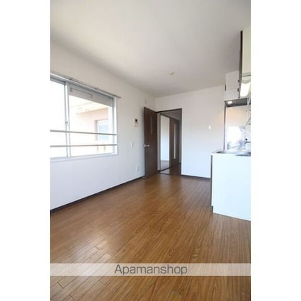 メゾン柴田[2LDK/48.51m2]のリビング・居間3