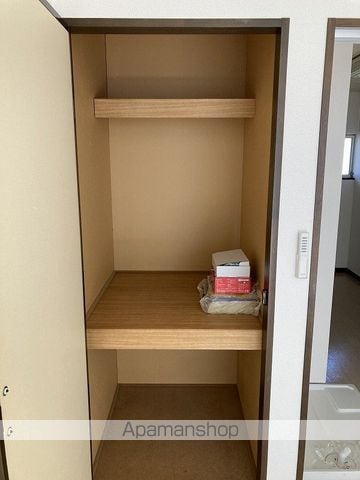 メンバーズタウン関屋D棟の内装写真
