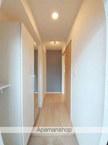 クレシェンド ラブ IIIの内装写真