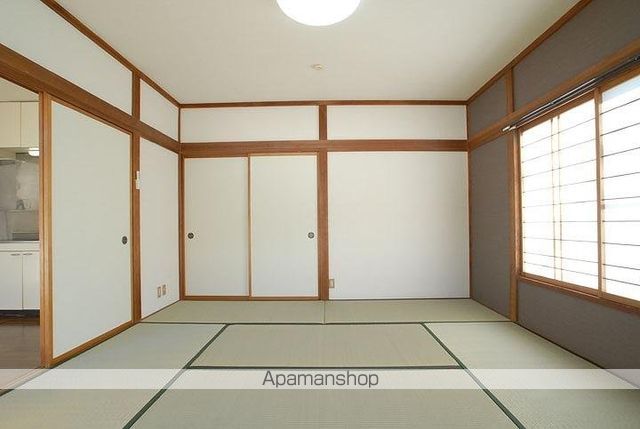 第2宮林ハイツの内装写真