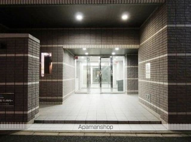 スカール平尾ヴィクトリーの玄関写真