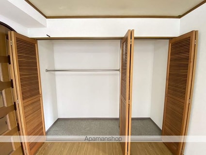 レジデンス２７番館[2DK/40.7m2]の収納