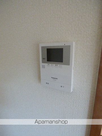 ティーズ緑地の内装写真