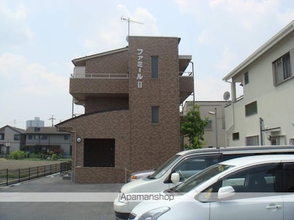 ファミールⅡ[2DK/48m2]の外観2