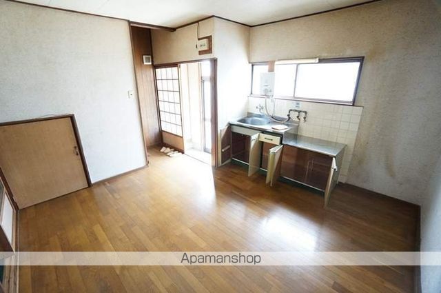 西太田町戸建の内装写真